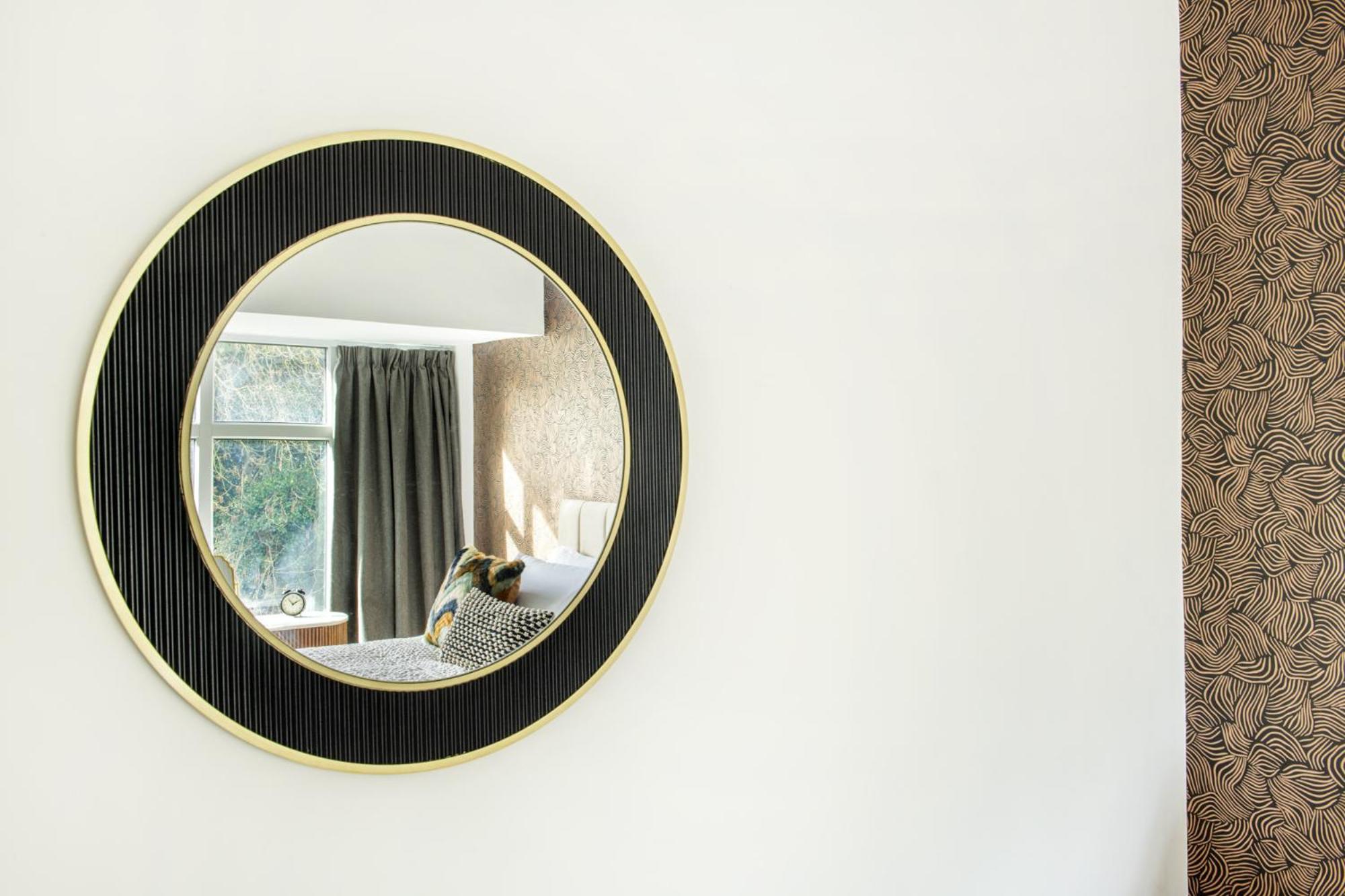 Windsor House By Andrew Hart Holiday home
